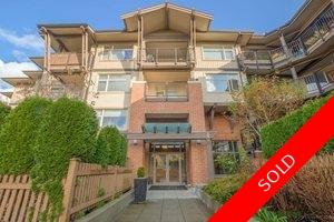 Port Moody Centre Condo for sale:  3 bedroom 1,220 sq.ft. (Listed 2016-11-28)